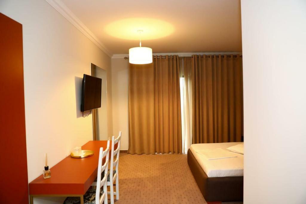 Casa Budisteanu 2 Focsani Ngoại thất bức ảnh